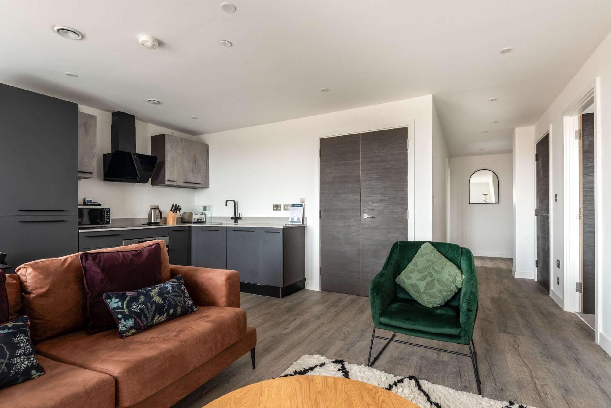 Stayzeni, Ouse Court Spacious 2 Bed Flat Apartment *